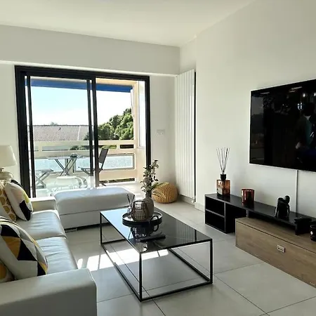 Agencia Superbe Le Bellevue